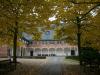 Lindenallee im Herbst vor Schloß Reinbek Lindenallee im Herbst vor Schloß Reinbek